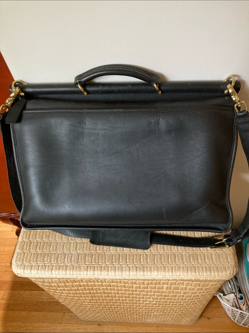 Coach Black Leather Beekman Briefcase with Brass Hardware - Picture 3 of 8